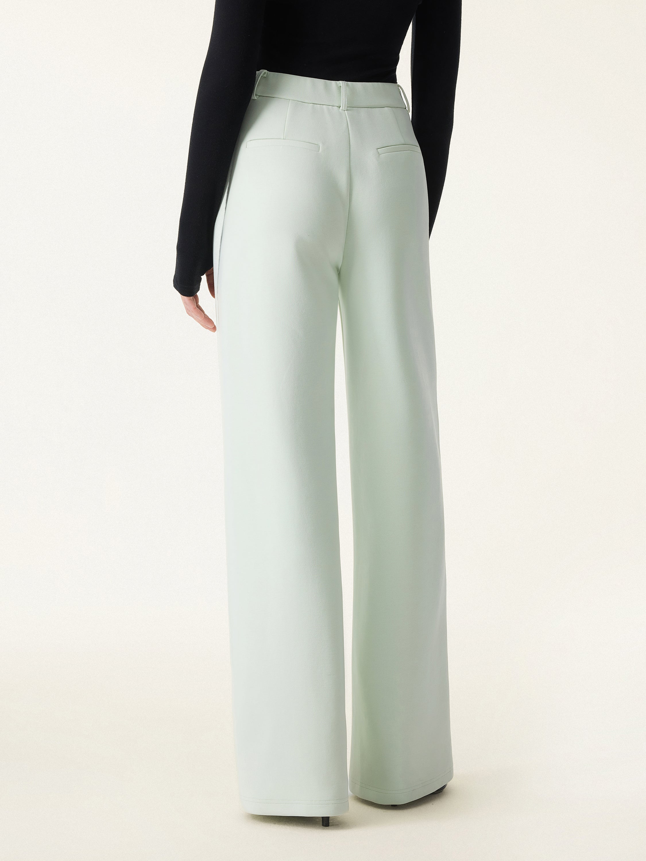 2Pcs Set Square Neck Elbow Length Sleeve Brami & High Rise Wide Leg Pants