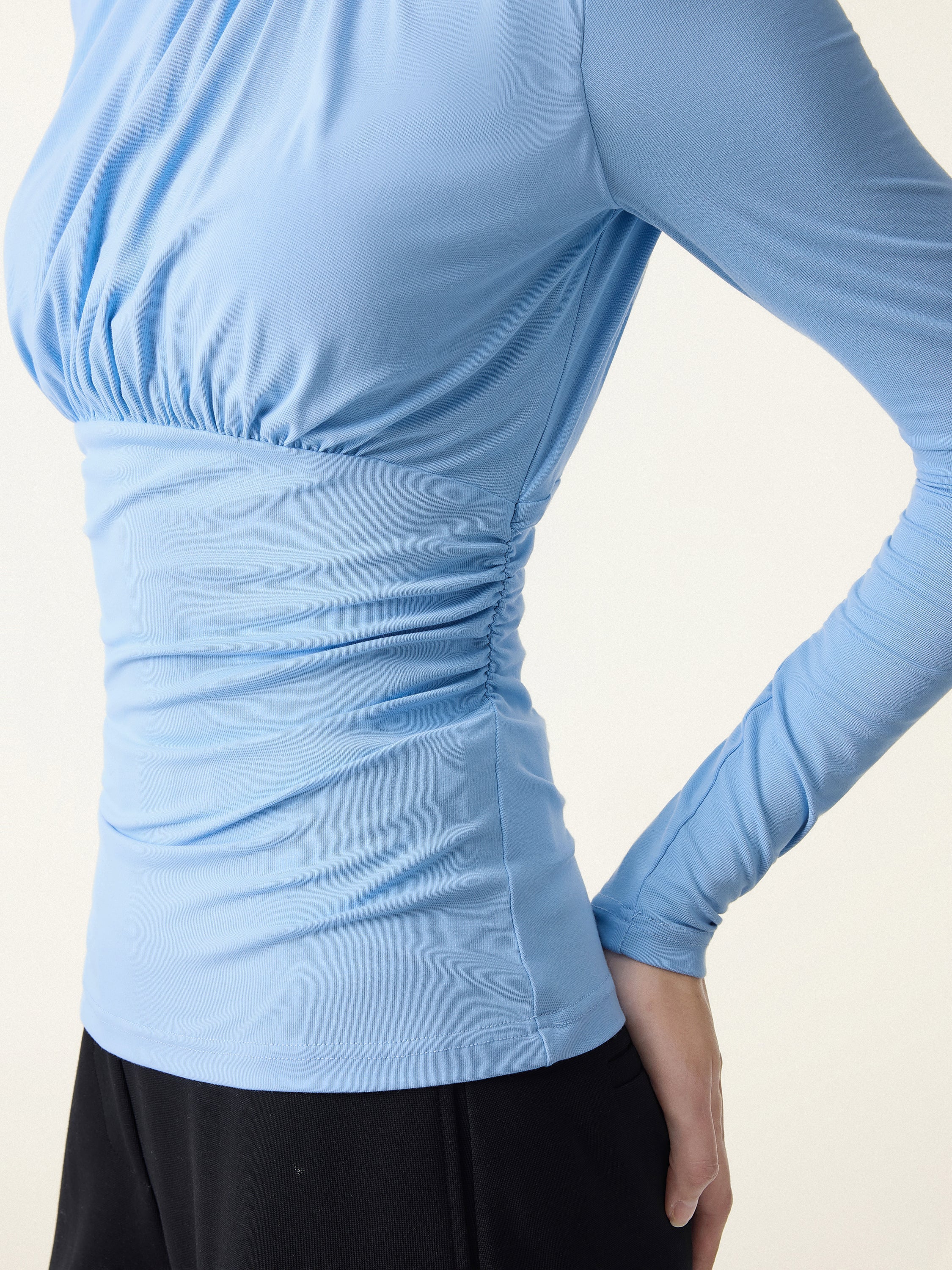 SkinKiss Round Neck All-over Ruching Brami