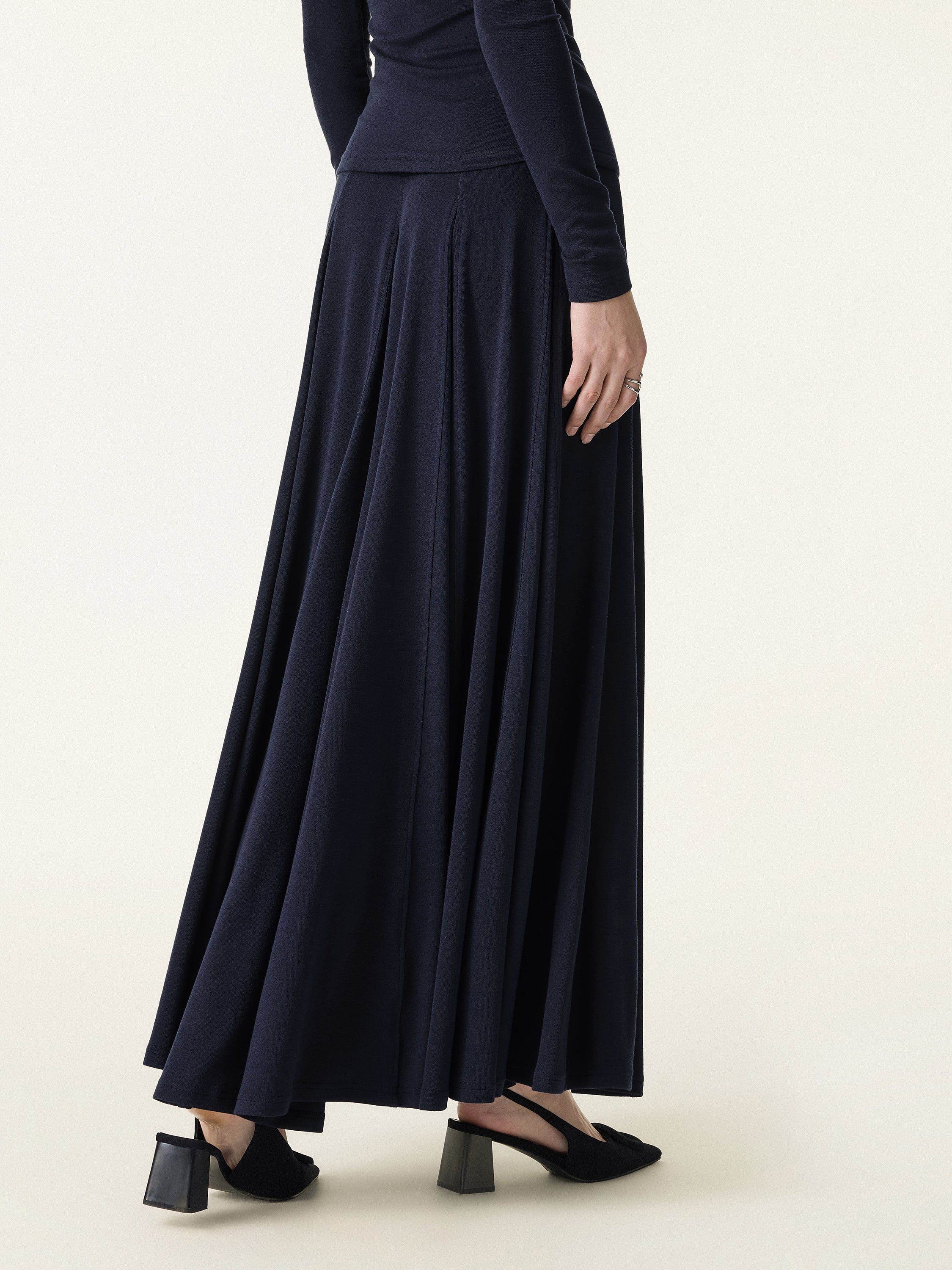 Lyocell Wool Godet Hem Pull-on Maxi Skirt