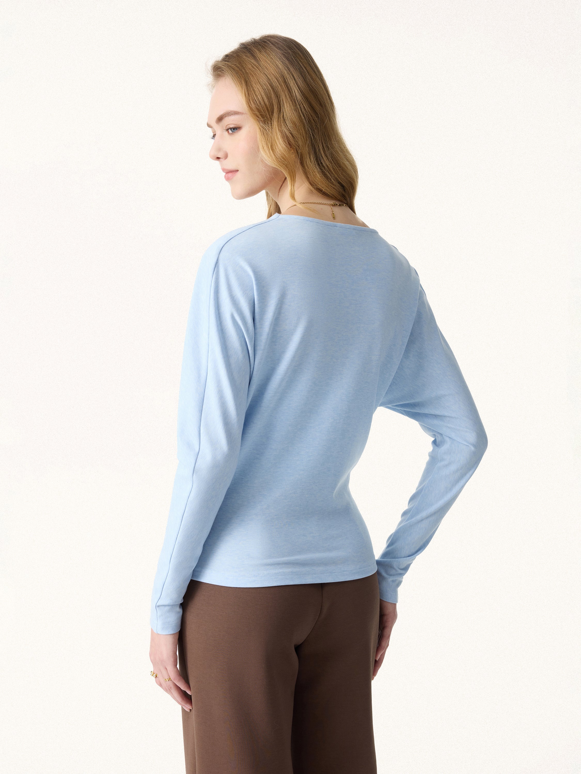 Non-Itch Lyocell Wool Relaxed V-Neck Batwing Sleeve Top