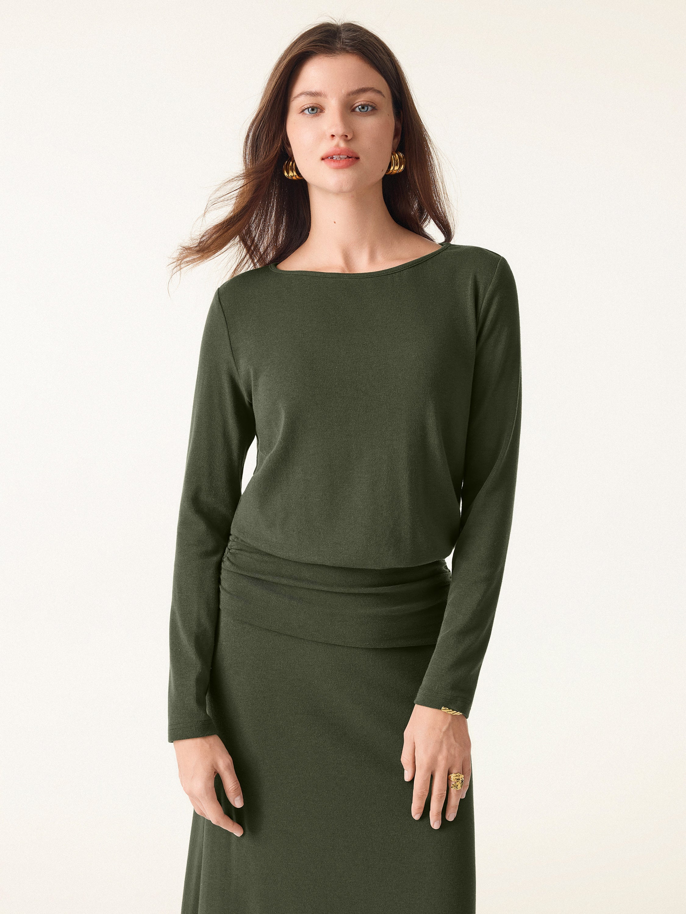 Light Warm Round Neck Side Ruched Top