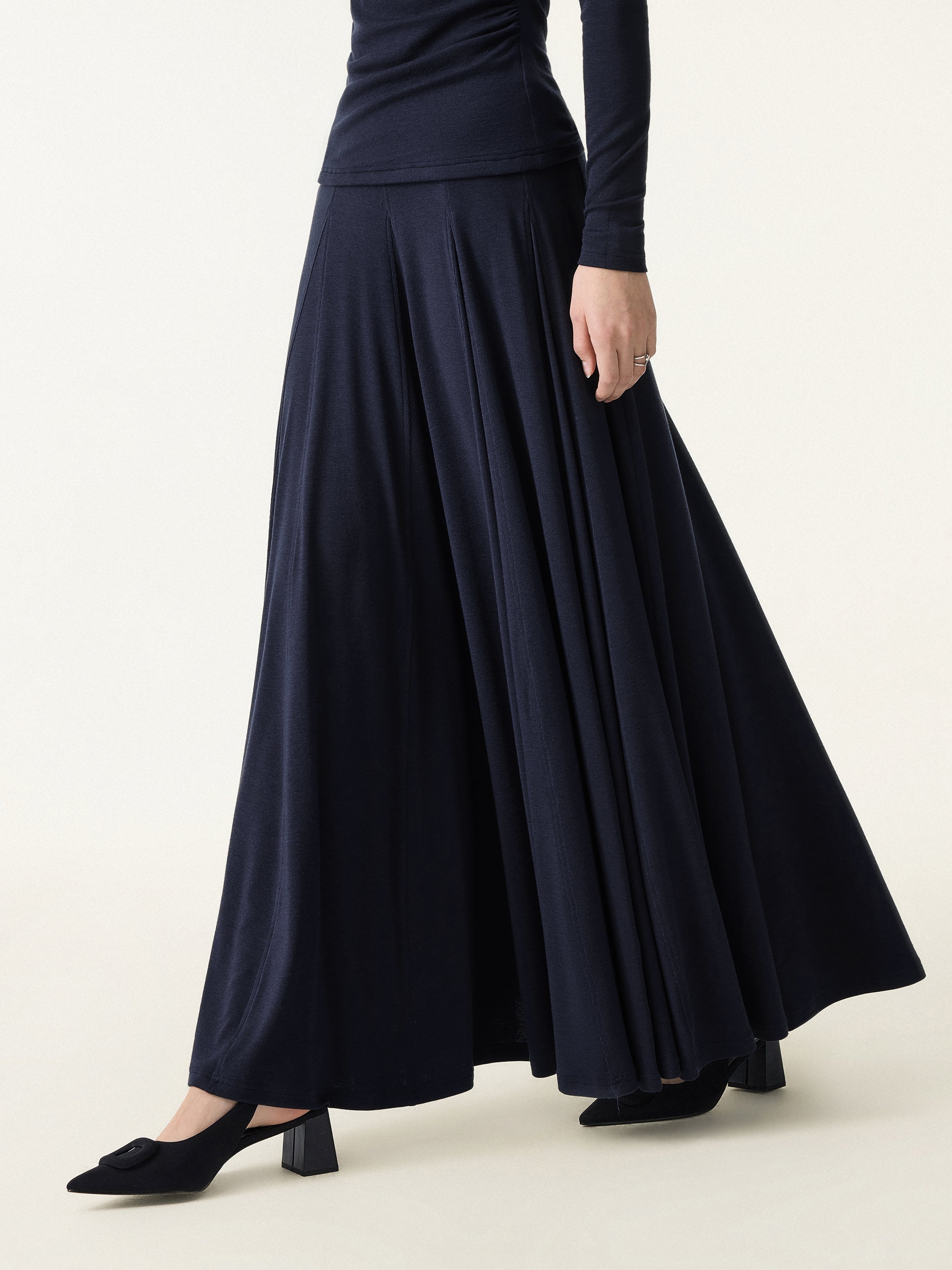 Lyocell Wool Godet Hem Pull-on Maxi Skirt
