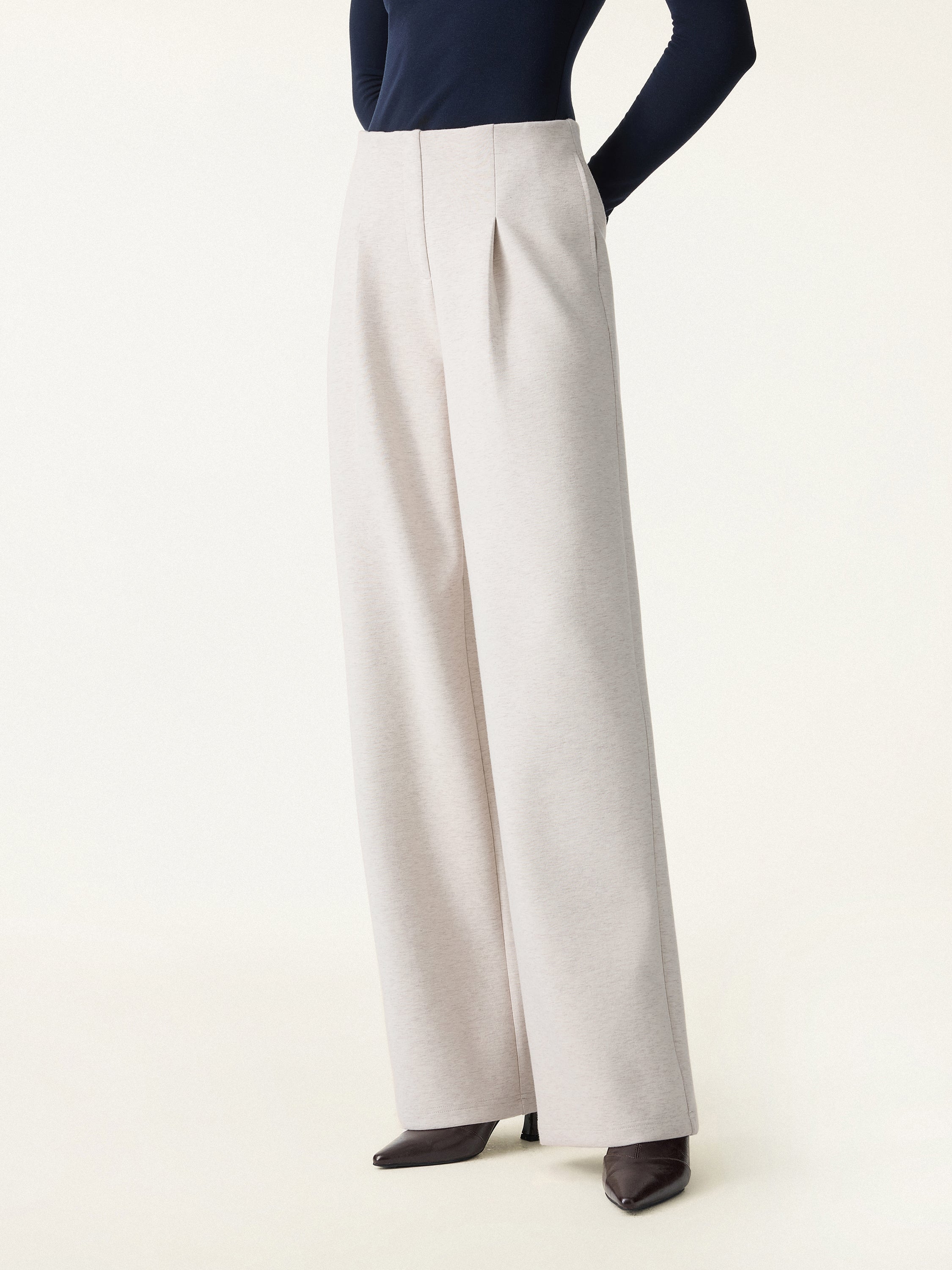 Tummy-Control Mid Rise Straight Leg Pull-on Pants