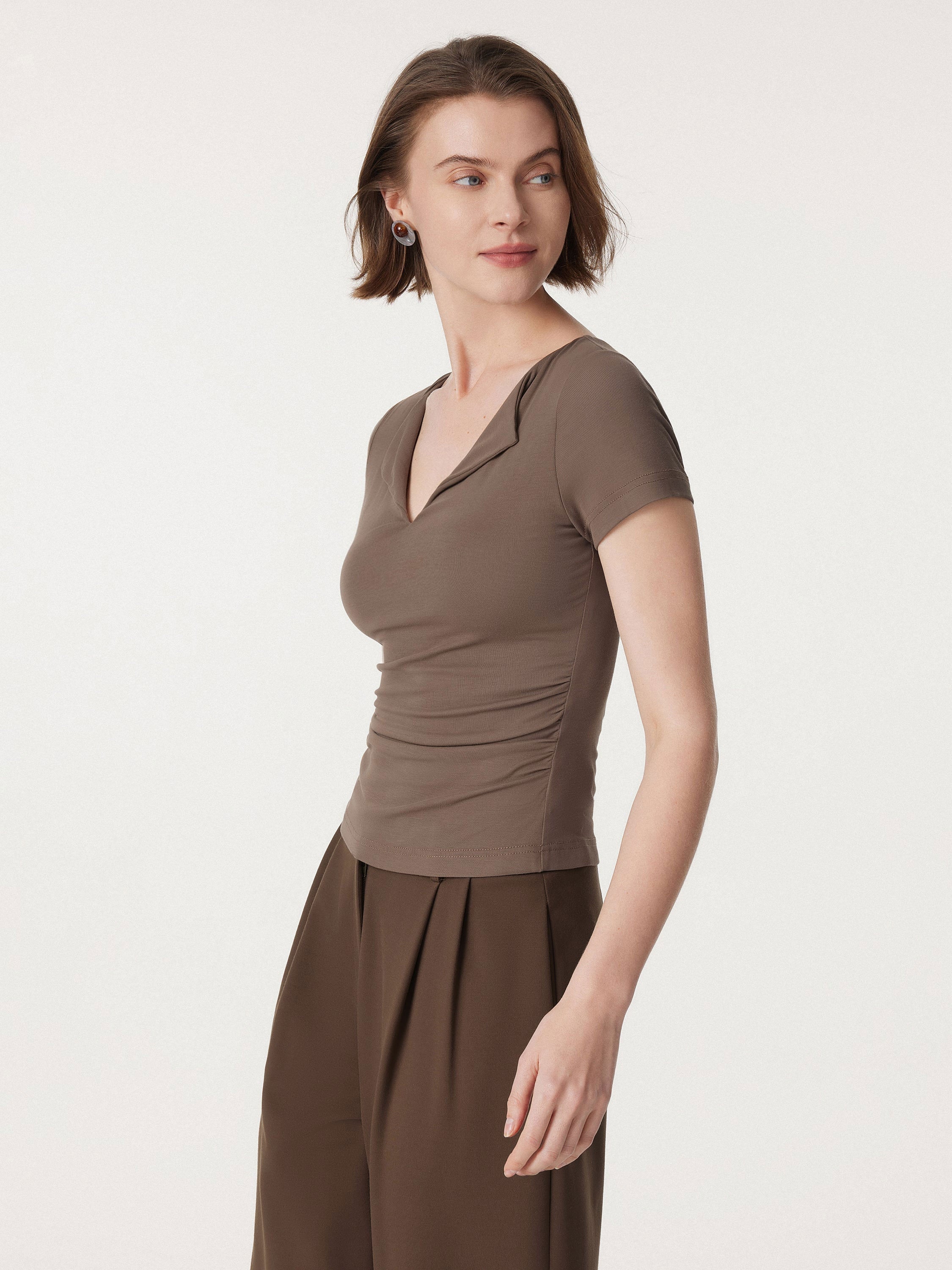 Flapped V-neck Side Ruched New Airy Brami Tee