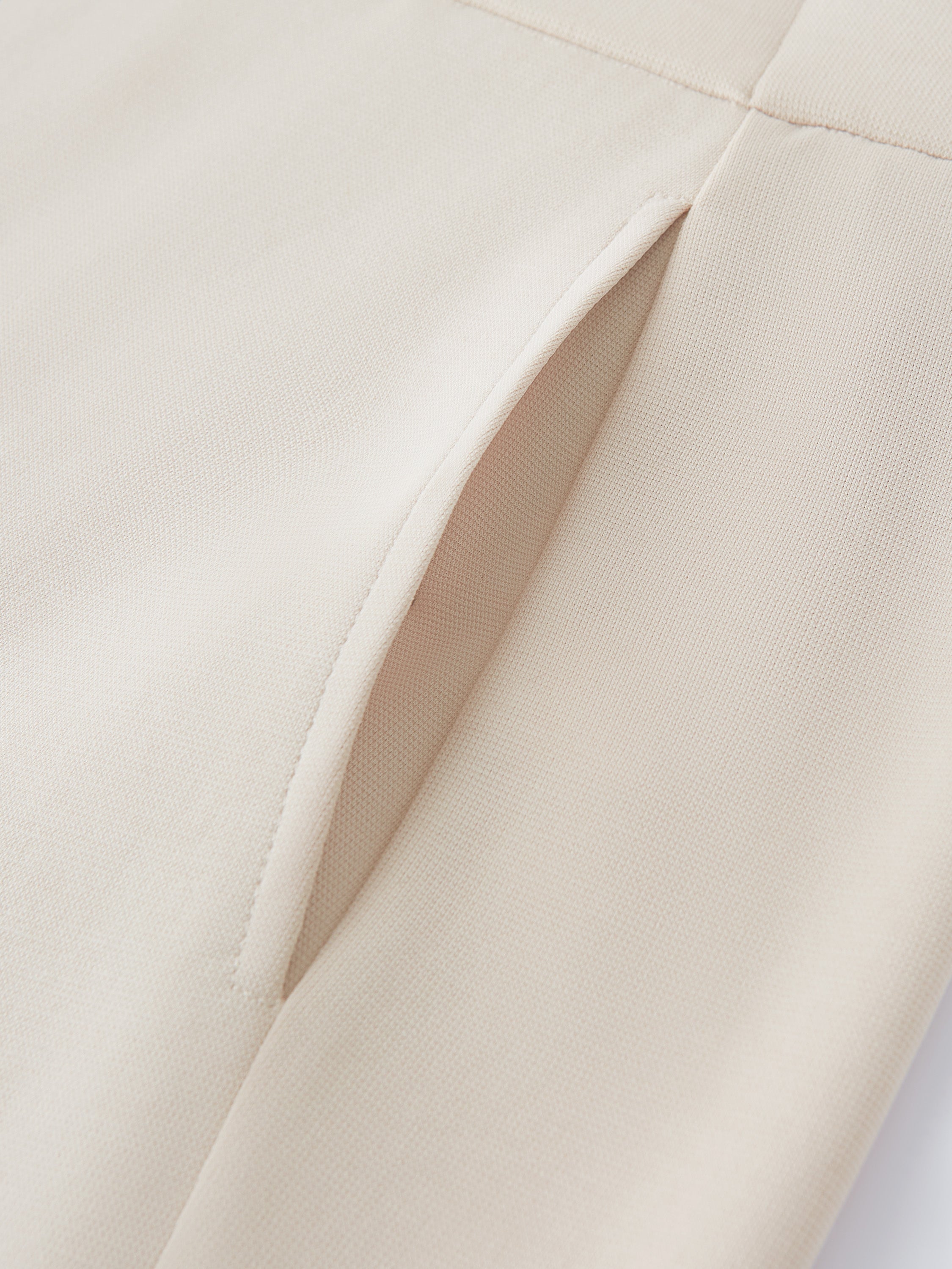 Mid Rise Straight Pull-on Pants with Pockets