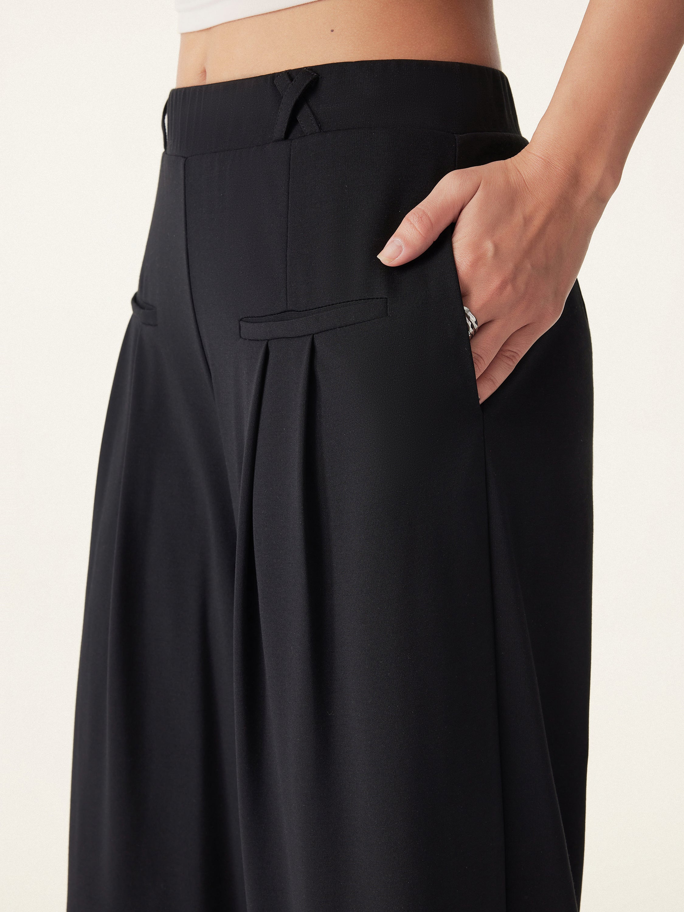 2Pcs Set Open Back Brami & Mid Rise Wide Leg Trouser with Pockets