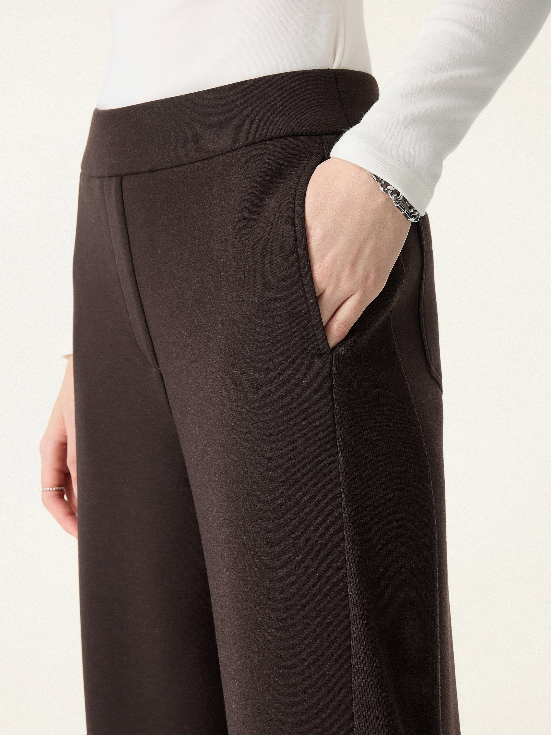 Ribbed Panel Mid Rise Wide Leg Pants with Pockets